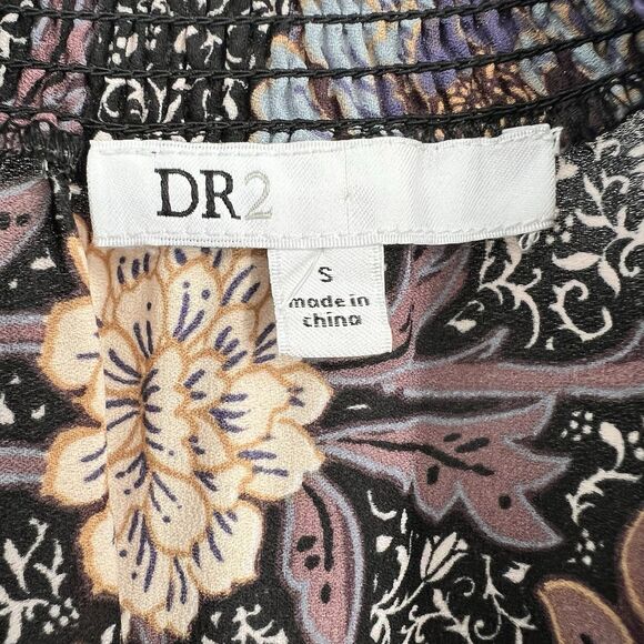 DR2 Womens S Mock Neck Dark Floral Flutter Sleeve Blouse Boho Hippie Festival - Picture 7 of 12